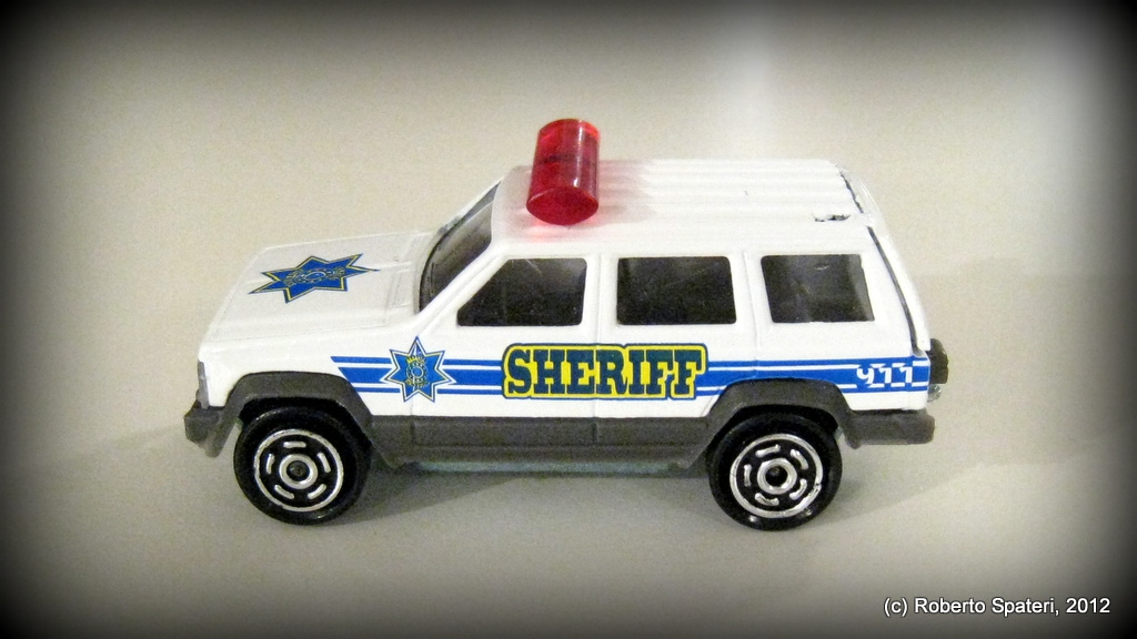 Majorette Jeep Cherokee (n.285-B)